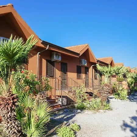 Ξενοδοχείο Fruit Village Tropea Torre Sant'irene 3*