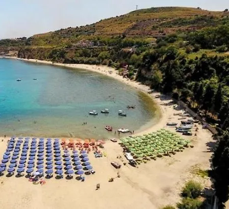 Hotel Fruit Village Tropea Torre Sant'irene 3*